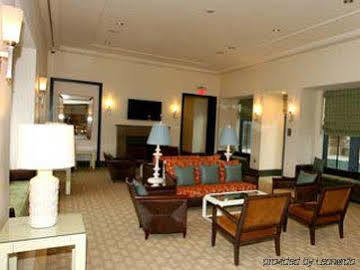 Crystal Quarters Furnished Apartments At The Gramercy Arlington Exterior foto
